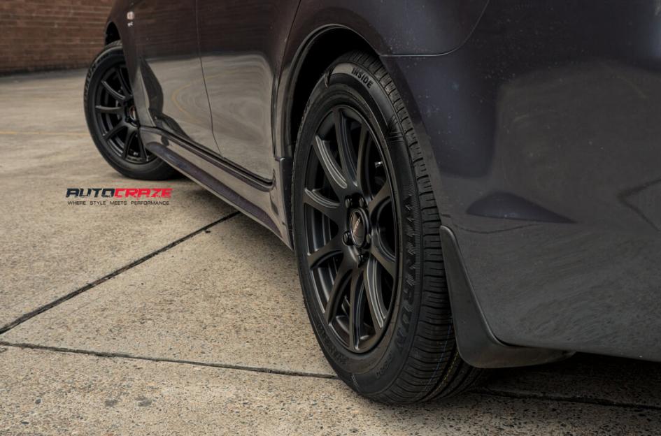 MITSUBISHI LANCER CARBINE SATIN BLACK